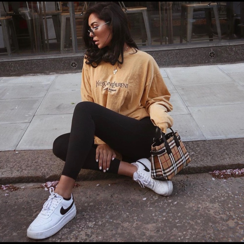 Nike Air Force 1